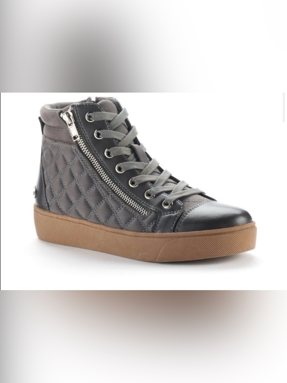 Juicy Couture Vareen high top sneakers quilted gray fabric upper side zipper 6.5